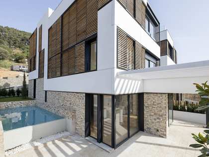 Дом / вилла 480m², 46m² террасa аренда в Сарриа, Барселона