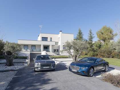 680m² house / villa for prime sale in Boadilla Monte