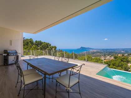 360m² haus / villa mit 126m² terrasse zum Verkauf in Altea Town