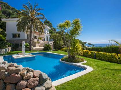 540 m² villa for sale in Cabrils, Maresme