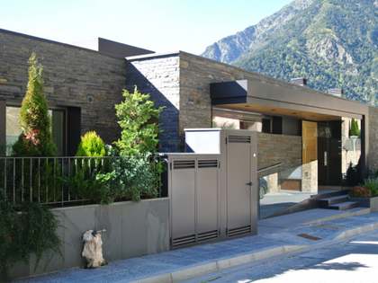 Apartmento de 150m&sup2; &agrave; venda em Escaldes, Andorra