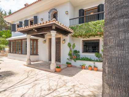 Дом / вилла 364m² на продажу в Malagueta, Малага
