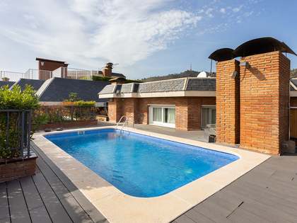 Attico di 336m² con 200m² terrazza in vendita a Pedralbes