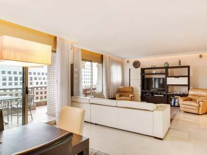 Appartamento di 190m&sup2; con 15m&sup2; terrazza in vendita a Tur&oacute; Park