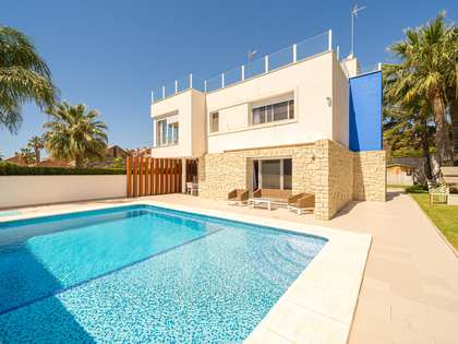 350m² hus/villa till salu i Cabo de las Huertas, Alicante