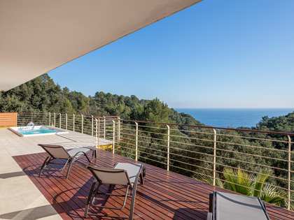Huis / villa van 200m² te koop in Lloret de Mar / Tossa de Mar