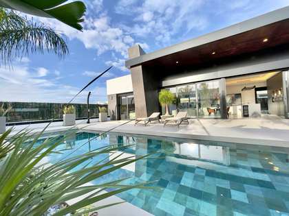 Casa / villa de 230m² en venta en El Campello, Alicante
