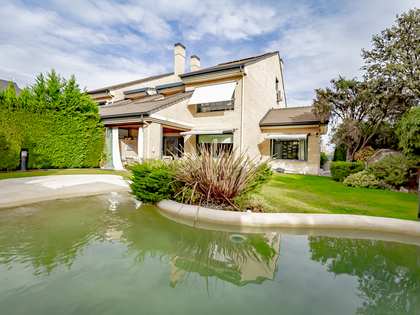Huis / villa van 371m² te koop in Torrelodones, Madrid