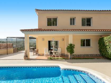 267m&sup2; House / Villa for sale in Olivella, Barcelona