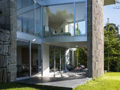 Дом / вилла 281m² на продажу в Pontevedra, Галисия