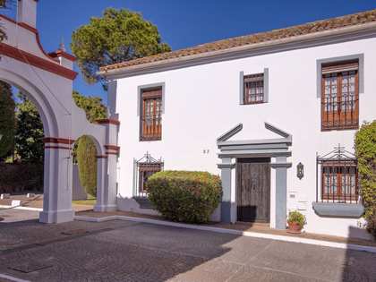 Maison / villa de 119m² a vendre à Guadalmina avec 28m² terrasse