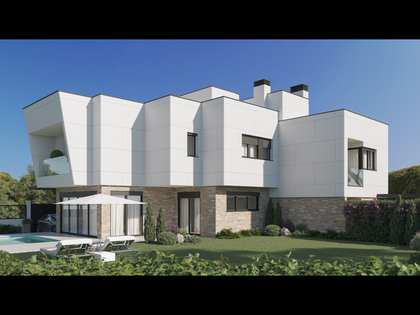 Casa / villa di 400m² in vendita a Pozuelo, Madrid