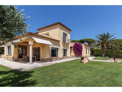 Maison / Villa de 325m² a vendre à Sant Feliu, Costa Brava