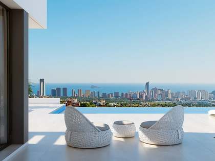 Huis / Villa van 409m² te koop in Finestrat, Alicante