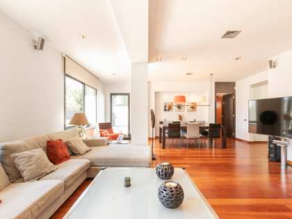 Casa / villa de 387m² en venta en Bellamar, Barcelona