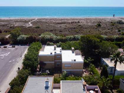 Maison / villa de 372m² a vendre à Canet/Almarda, Valence