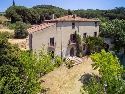 Casa / Vila de 800m&sup2; &agrave; venda em Alella, Maresme