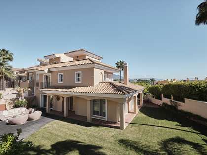 Дом / вилла 470m² на продажу в Эстепона, Costa del Sol