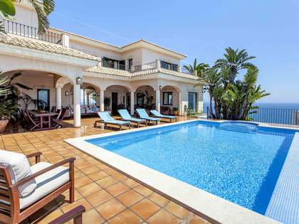 Casa / Vila de 423m&sup2; with 80m&sup2; terra&ccedil;o em aluguer em Cullera