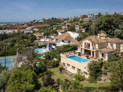 779m² house / villa with 100m² terrace for sale in Benahavís
