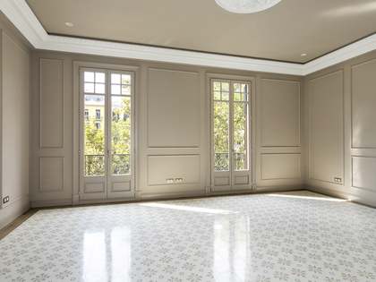 200m&sup2; L&auml;genhet till uthyrning i Eixample H&ouml;ger, Barcelona