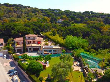 660m² hus/villa till salu i Sant Feliu, Costa Brava