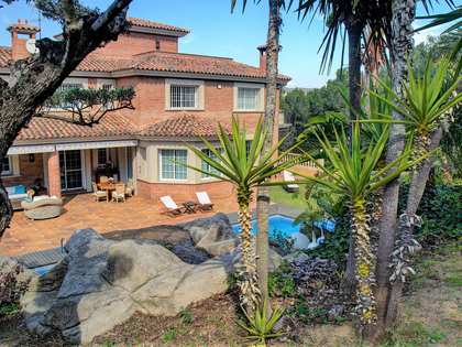 751m² house / villa for sale in Urb. de Llevant, Tarragona