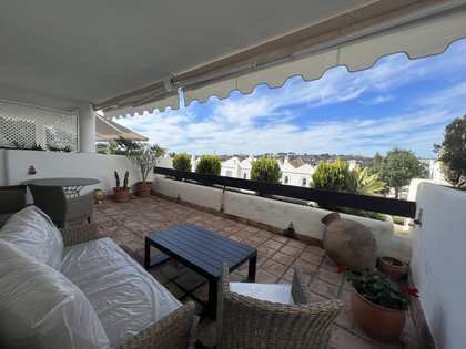 117m² apartment with 22m² terrace for rent in Nueva Andalucía