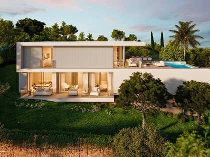 Villa van 203m² te koop met 252m² Tuin in Higuerón, Malaga