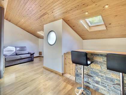 Casa / vil·la de 300m² en venda a St Julià de Lòria, Andorra