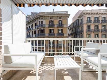 106m² apartment with 11m² terrace for sale in Eixample Right
