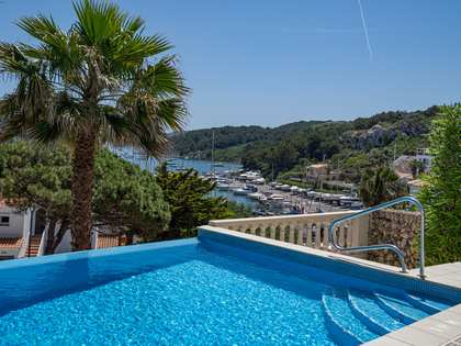 Casa / villa de 273m² en venta en Mercadal, Menorca