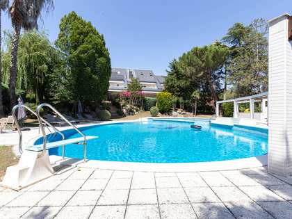 641m² house / villa with 340m² terrace for sale in Valldoreix