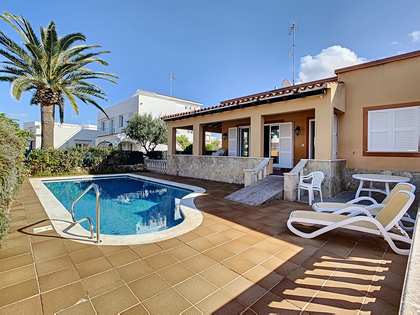 huis / villa van 207m² te koop in Ciudadela, Menorca