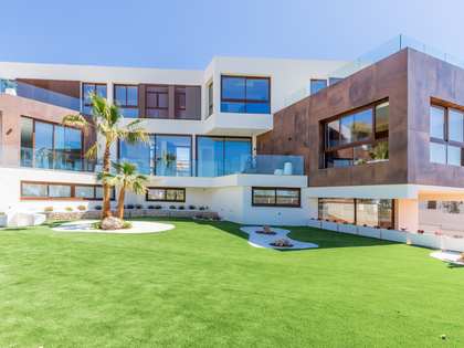 Casa / villa de 535m² con 178m² terraza en venta en Benidorm Poniente