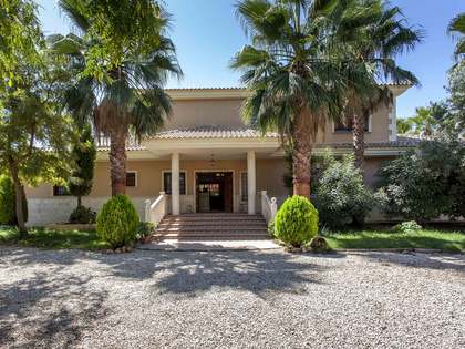 Casa / Vila de 600m&sup2; with 10,000m&sup2; Jardim &agrave; venda em El Saler / Perellonet