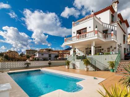 Casa / vil·la de 300m² en venda a Golden Mile, Costa del Sol