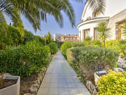 Casa / villa di 384m² in vendita a Torredembarra