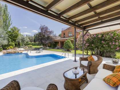 Дом / вилла 720m² на продажу в Лас Росас, Мадрид