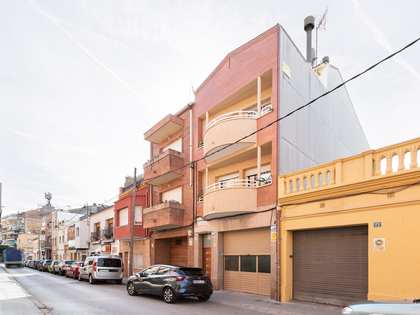 Casa / vil·la de 365m² en venda a Gavà Mar, Barcelona