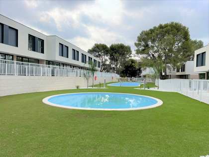 Maison / villa de 140m² a louer à La Eliana, Valence