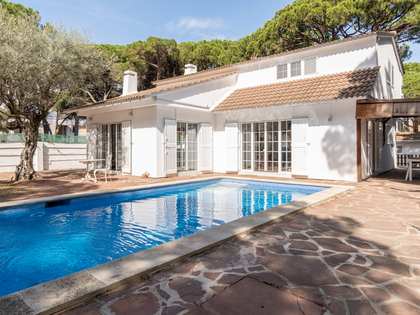 Maison / villa de 233m² a vendre à La Pineda avec 300m² de jardin