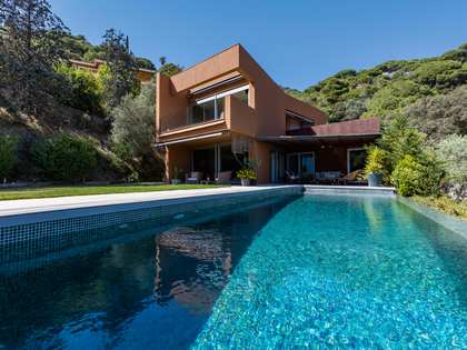 517m² Haus / Villa zum Verkauf in Cabrera de Mar, Barcelona