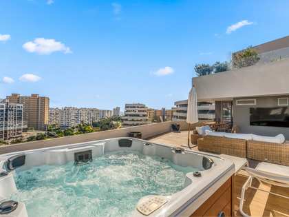 72m² penthouse with 128m² terrace for sale in Playa San Juan