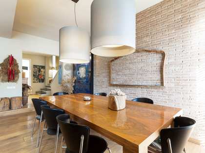 Дом / вилла 426m² на продажу в Sant Cugat, Барселона