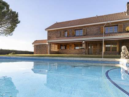 Huis / villa van 634m² te koop in Pozuelo, Madrid