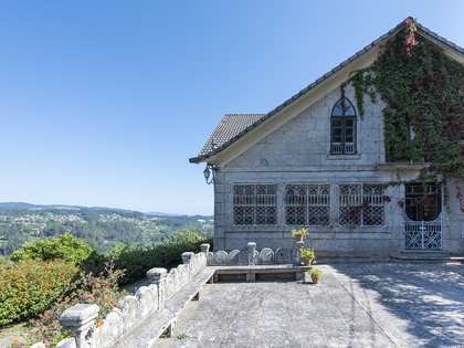 Casa di campagna di 829m² in vendita a Pontevedra, Galicia