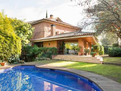 Casa / vila de 610m² with 172m² Jardim à venda em Sant Cugat