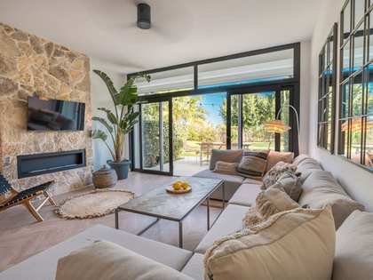 Maison / villa de 142m² a vendre à Nueva Andalucía avec 30m² terrasse