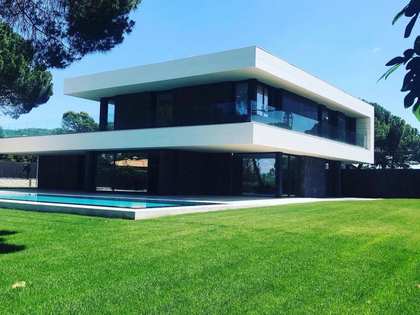 Casa / vil·la de 645m² en venda a Ciudalcampo, Madrid